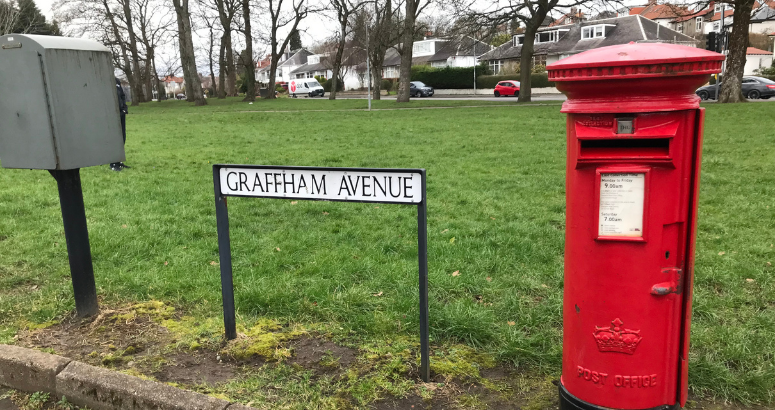 040422 Braidholm Road 2 775 x 410 View of Graffham Avenue in Giffnock