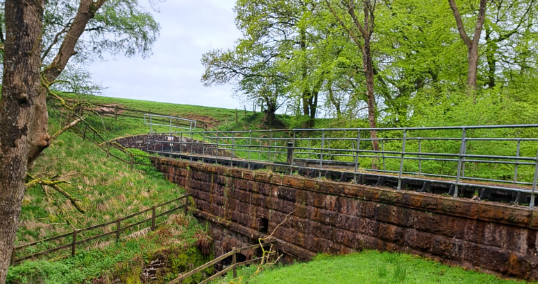 Ballat South Bridge