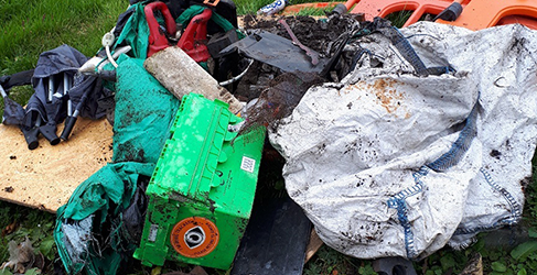 North Glasgow sewer blocked by rubbish