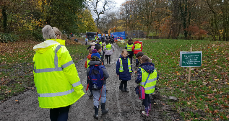 Children visit River Kelvin Project