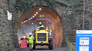 Truck going through Colinton Tunnel