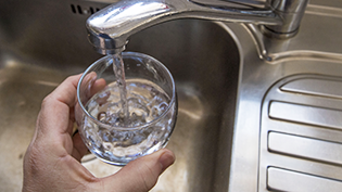 Tap Water into Glass Tap Water into Glass