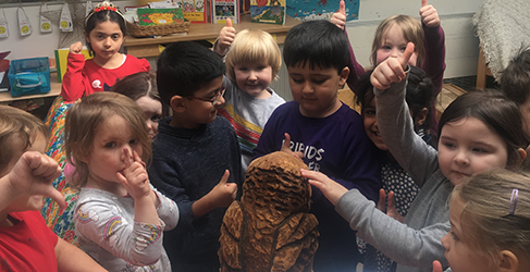 Hillhead Primary kids welcome wood carvings on River Kevlin Hillhead Primary kids welcome wood carvings on River Kevlin